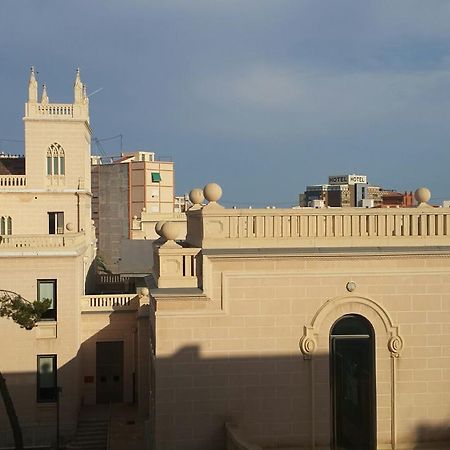 Apartment On Carrer Doctor Sapena Alicante Bagian luar foto