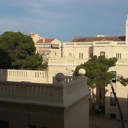 Apartment On Carrer Doctor Sapena Alicante Bagian luar foto