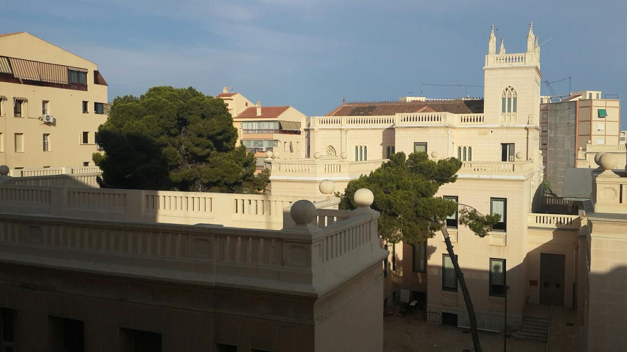 Apartment On Carrer Doctor Sapena Alicante Bagian luar foto